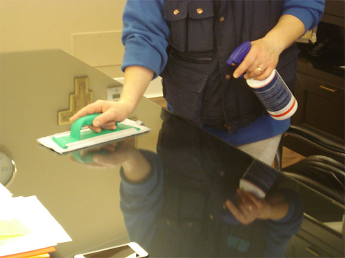 pulizia-mobili-per-ufficio-line-kit