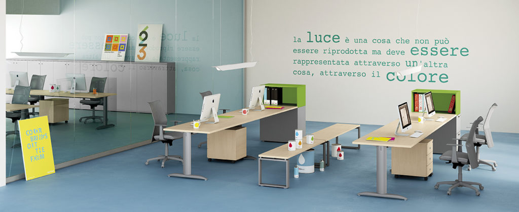 Scrivania per studio