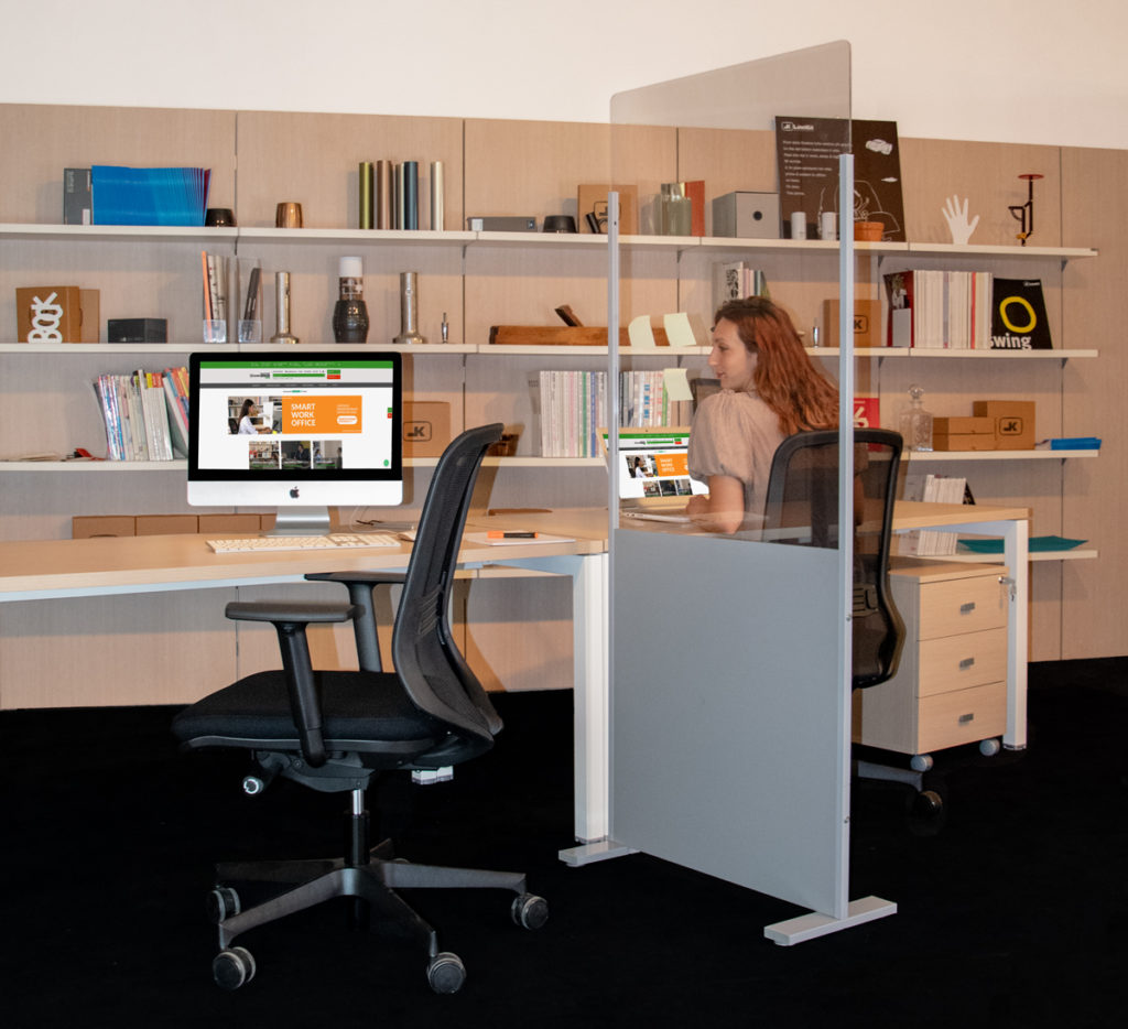 divisori-per-scrivanie-ufficio