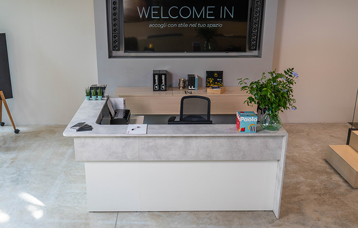reception angolare