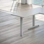 Scrivania Koros (Profondità 80 Cm) con Estensione e Cassettiera Moovy