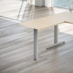 Scrivania Koros (Profondità 80 Cm) con Estensione e Cassettiera Moovy