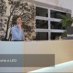 Avant - Modulo Lineare in Legno con Lunghezza da 365.6 a 563.4cm - Reception